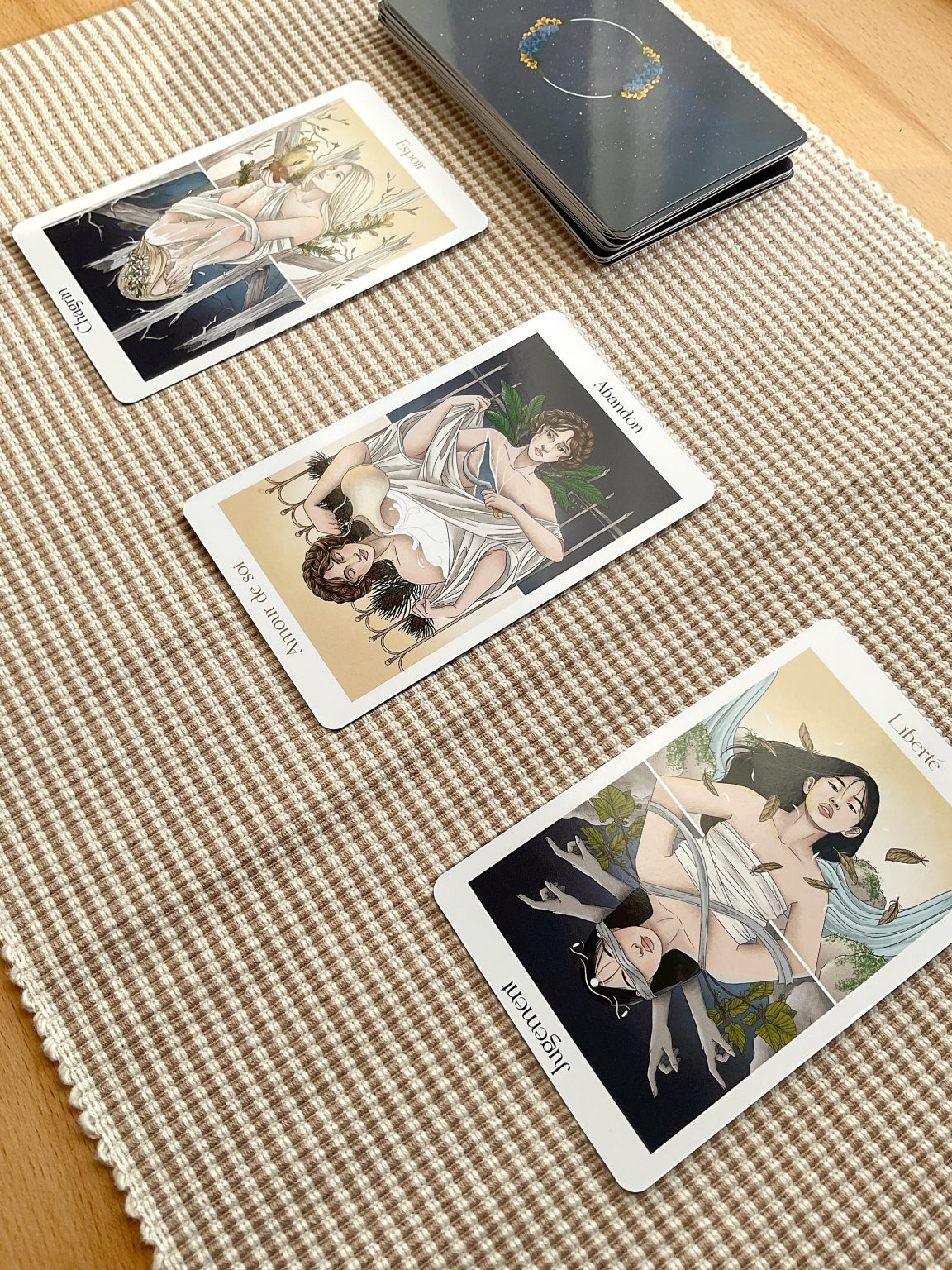 Guidance spirituelle • Pack découverte • 3 tirages de 3 cartes avec 3 oracles